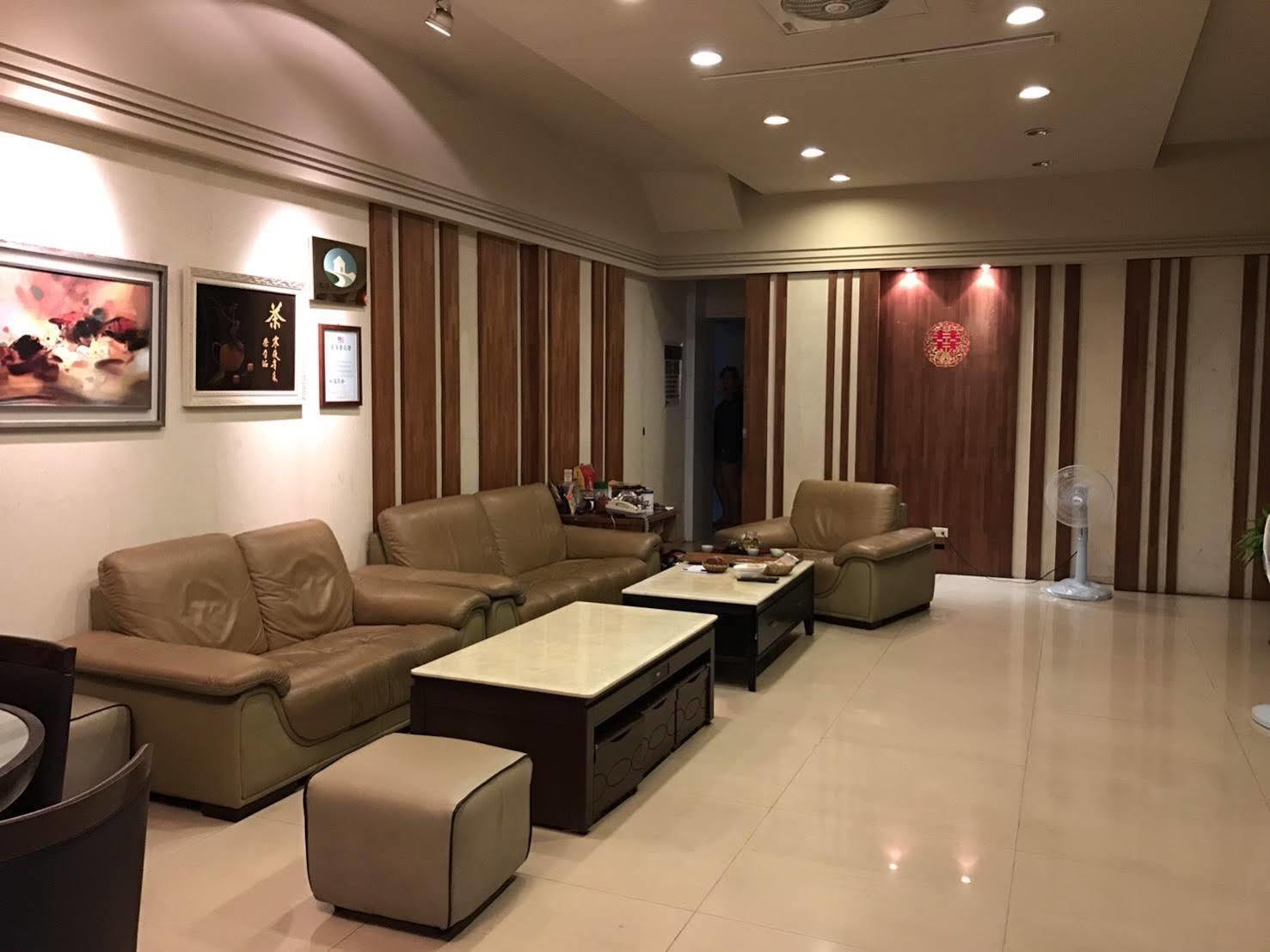 Long Hong Bed & Breakfast Magong Exterior foto