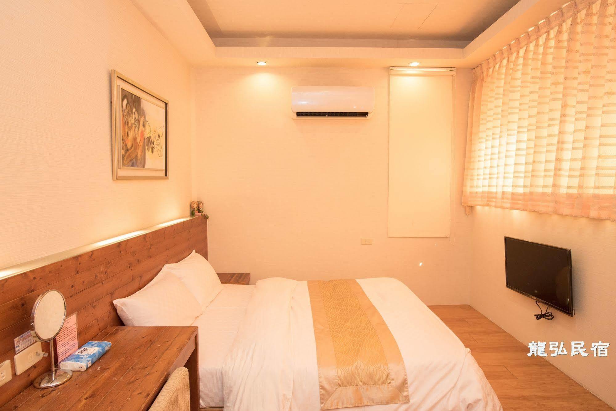Long Hong Bed & Breakfast Magong Exterior foto