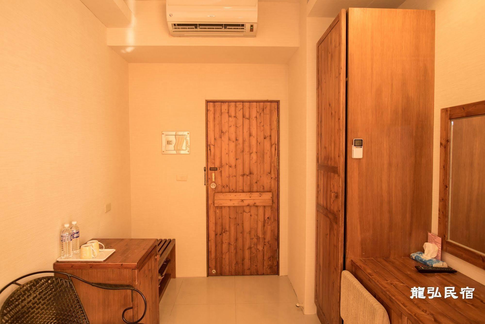 Long Hong Bed & Breakfast Magong Exterior foto