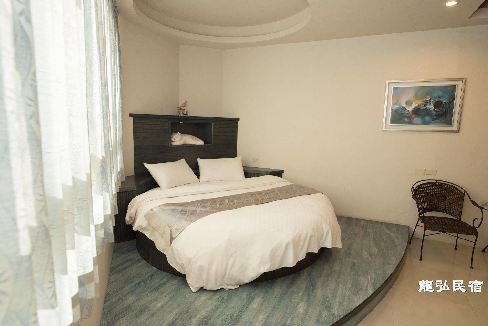 Long Hong Bed & Breakfast Magong Exterior foto